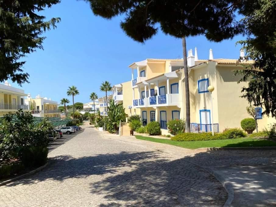 Flamingo'S Apartment W/ 2 Swimming Pool Albufeira Extérieur photo